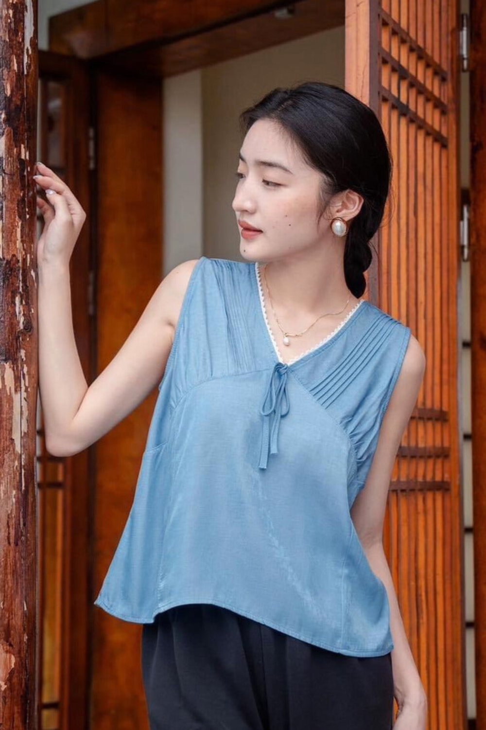 Suzy Denim Top - Light Blue